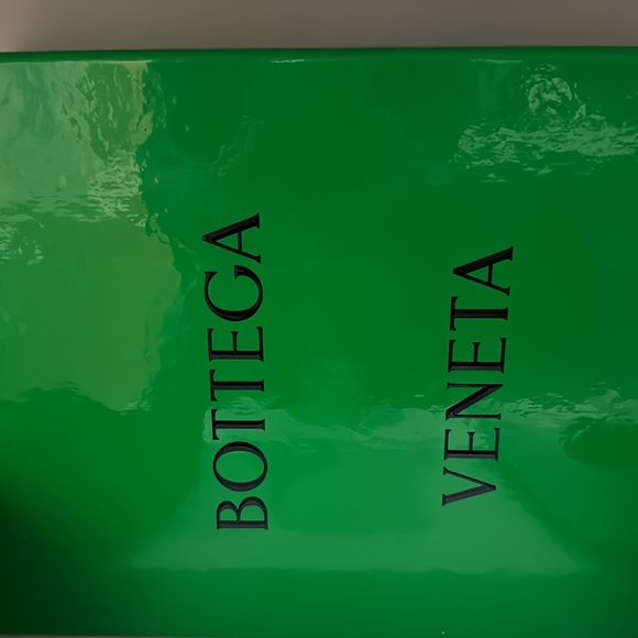 Women’s bottega slides - Picture 4 of 8